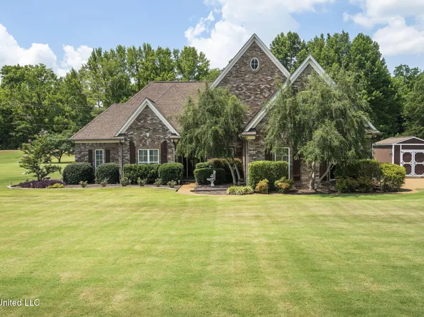 10080 Green Forest Dr, Hernando, MS 38632