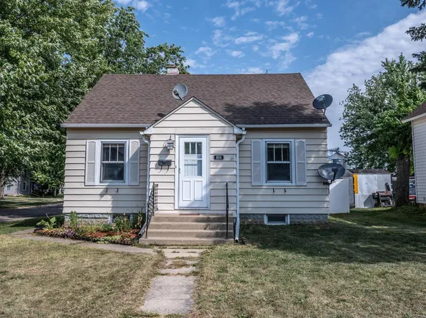 804 Home St, Kenyon, MN 55946