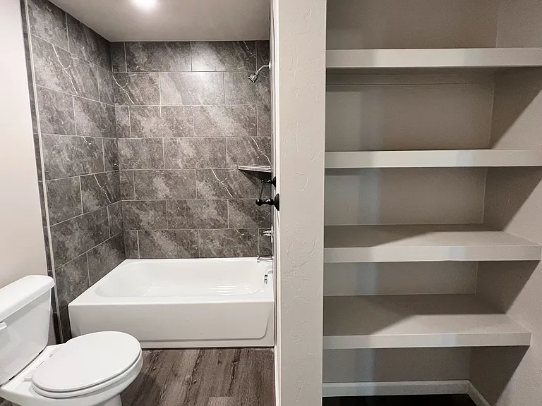 7713 Owen Ln — Photo 24