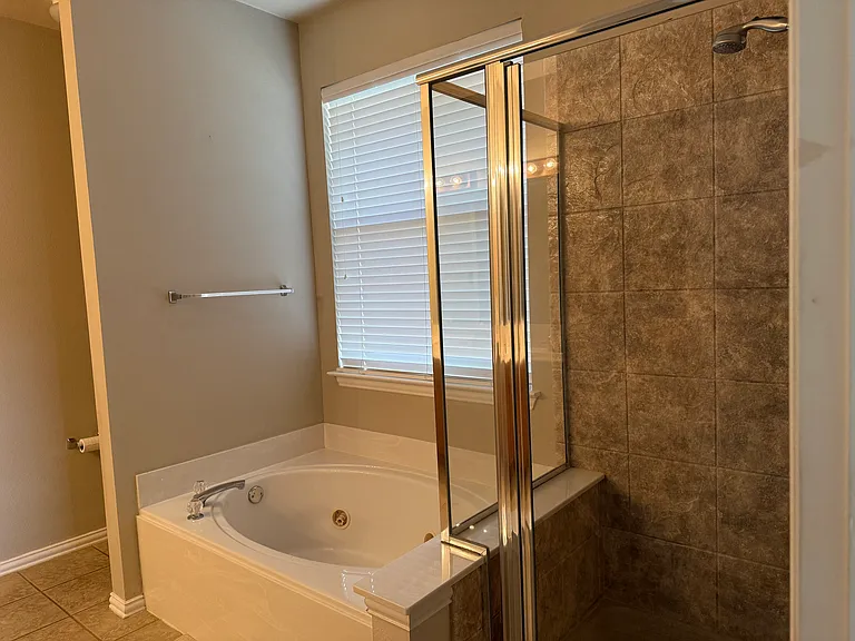4533 Crooked Ridge Dr — Photo 7