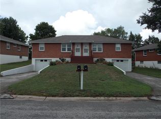 240-44 Bonaire Rd, Liberty, MO 64068