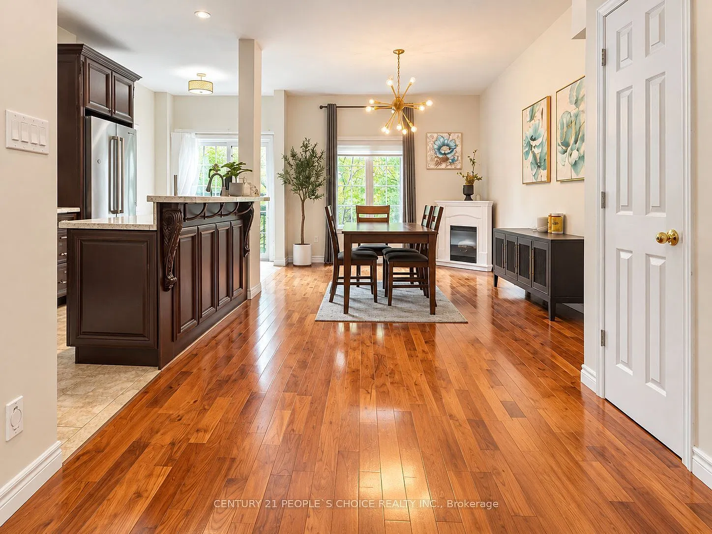4 bed, $4,000 — Photo 3