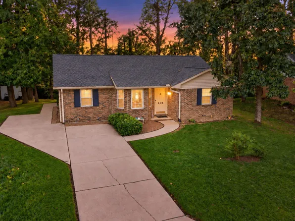 401 Strawberry Hill Rd, Evansville, IN 47711