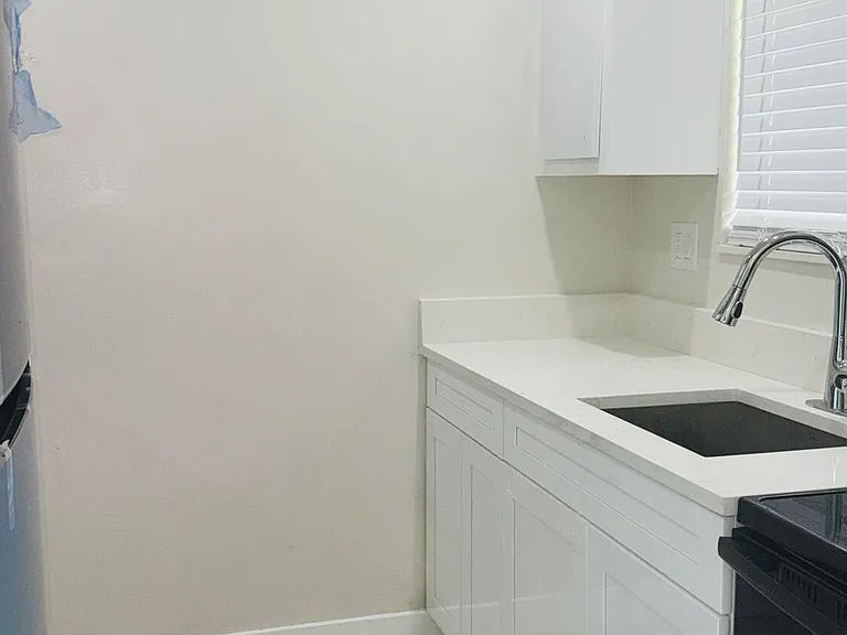 6106 Forest Hill Blvd #201 — Photo 3