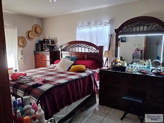 2nd image of 6806 Greystone Dr