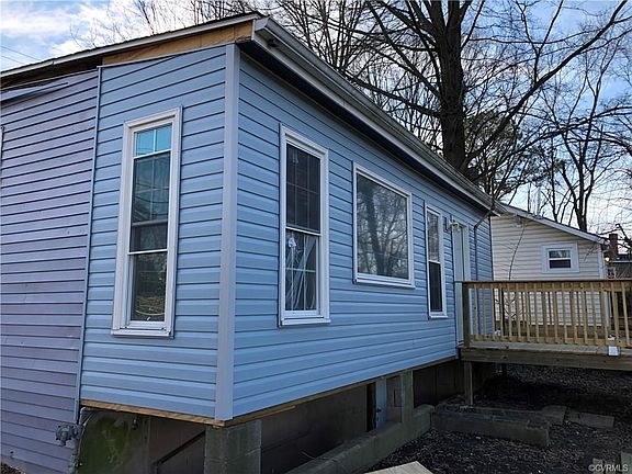 3rd image of 2309 Royall Ave