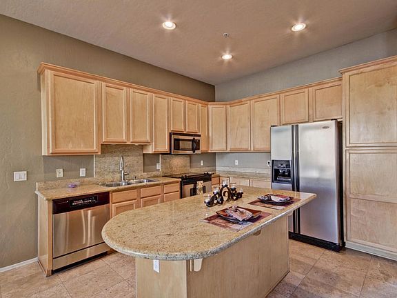 5th image of 1446 W Coral Reef Dr