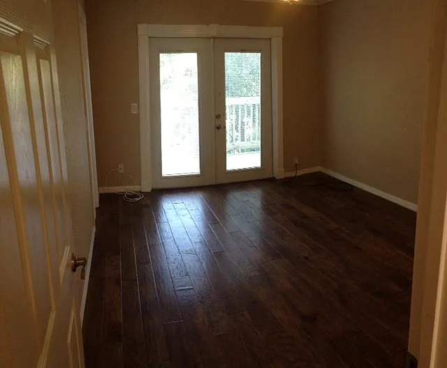 4065 Edgewater Dr #D — Photo 3