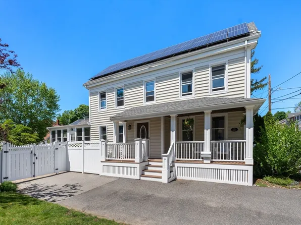 54 Fayette St, Watertown, MA 02472