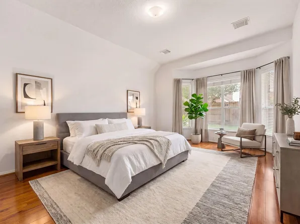 19639 Oakwood Falls Trl, Houston, TX 77084