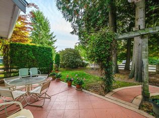 15055 20th Ave #8, Surrey, BC V4A9X9