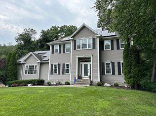3 Grace Ln, Shelton, CT 06484