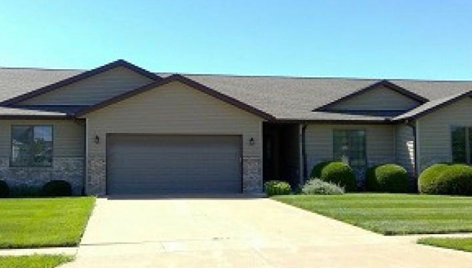 1st image of 432 Mill Ridge Rd #432