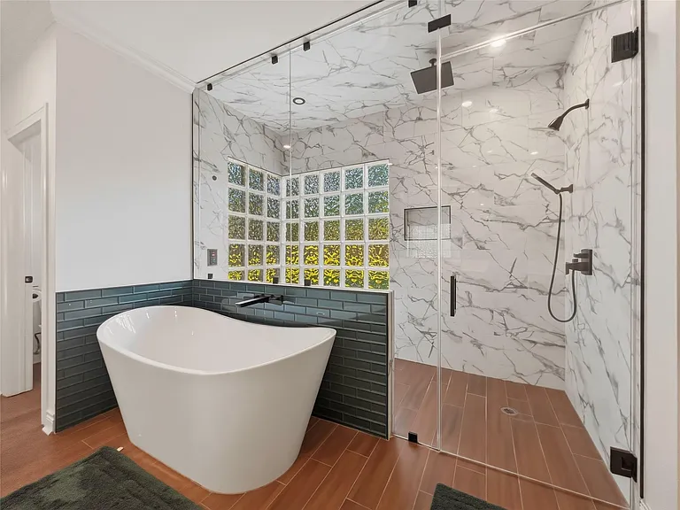 6 Candleleaf Ct — Photo 23