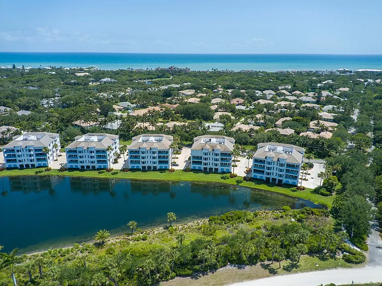 9013 Somerset Bay Ln #201 — Photo 38