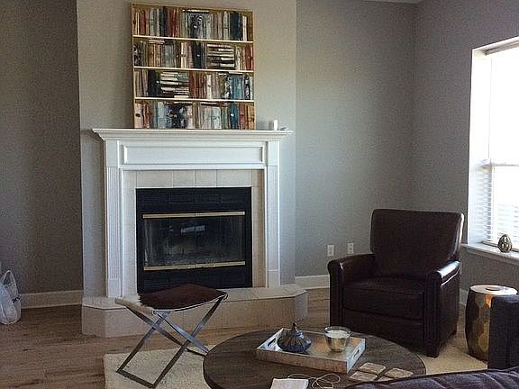 4th image of 529 Weeping Willow Ln
