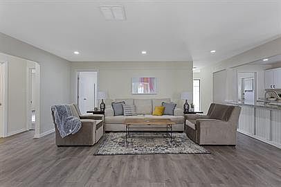 3rd image of 6098 Wheat Ave #1F-653662