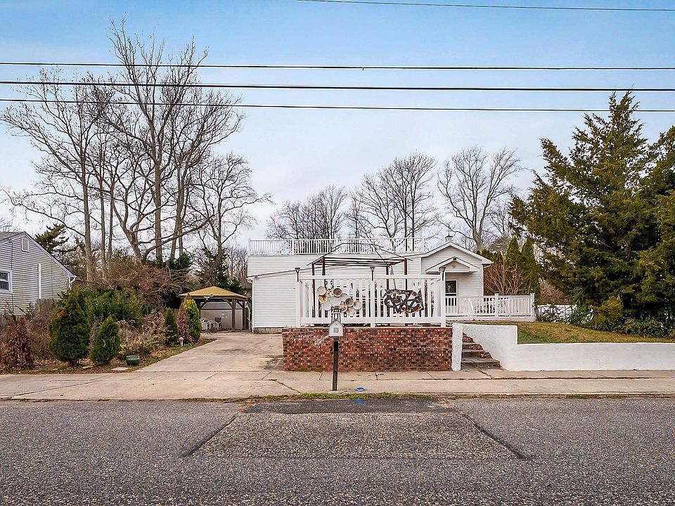 1st image of 83 Beachhurst Dr N