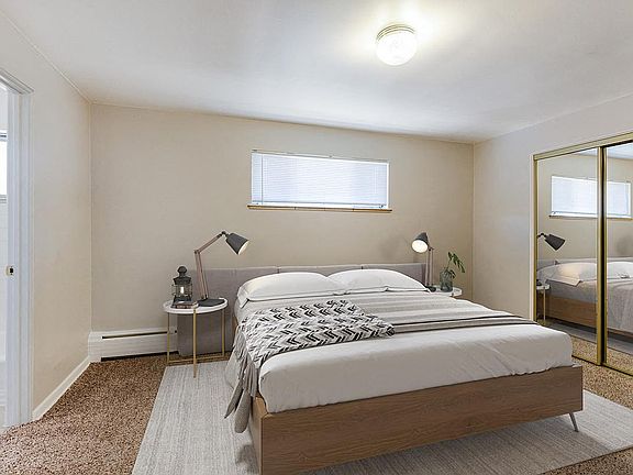 3rd image of 1581 S Ash St #1587