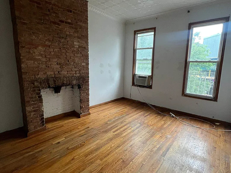 308 Ellery St #2R — Photo 1