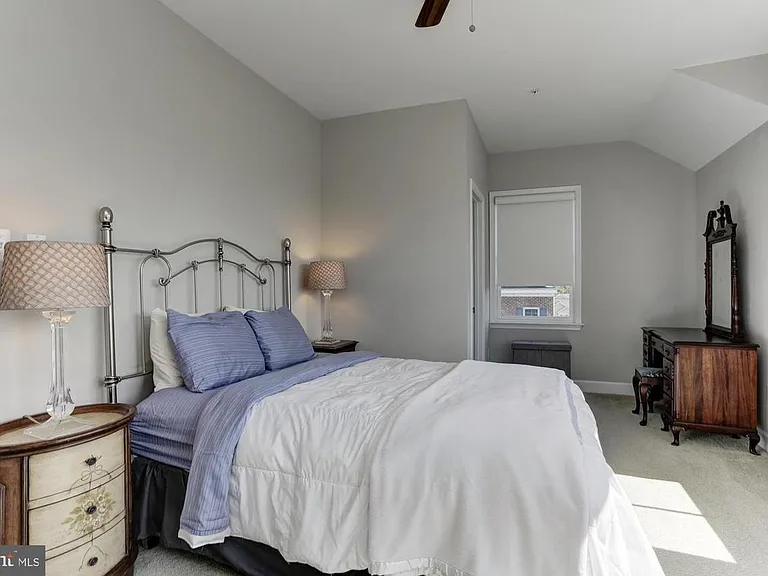 8898 Tawes St — Photo 4