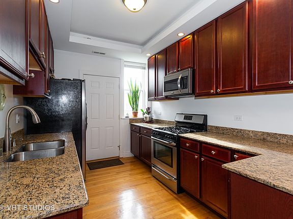 4th image of 1445 W Greenleaf Ave APT 3N