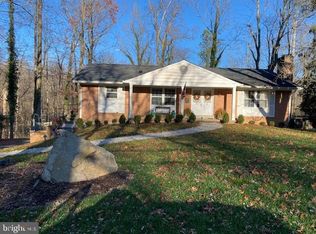 8302 Kay Ct, Annandale, VA 22003