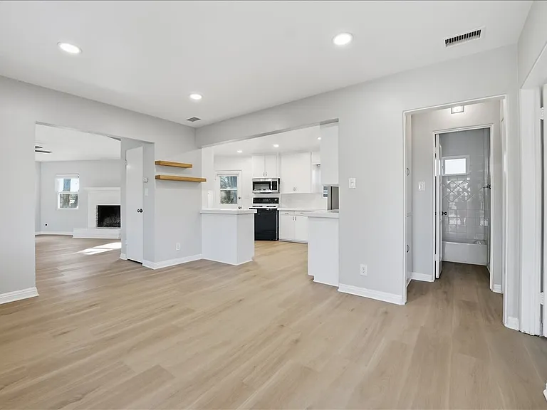 3875 Grandview Pl — Photo 15