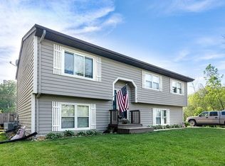 10534 3rd Ave, Pleasant Prairie, WI 53158