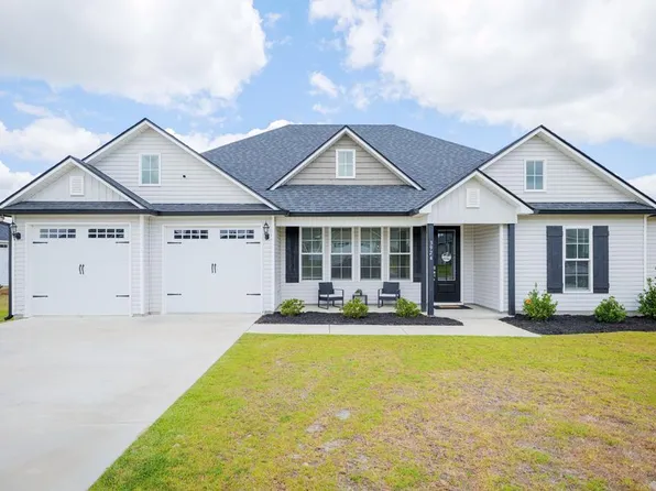 3924 Bishop Ct, Valdosta, GA 31605