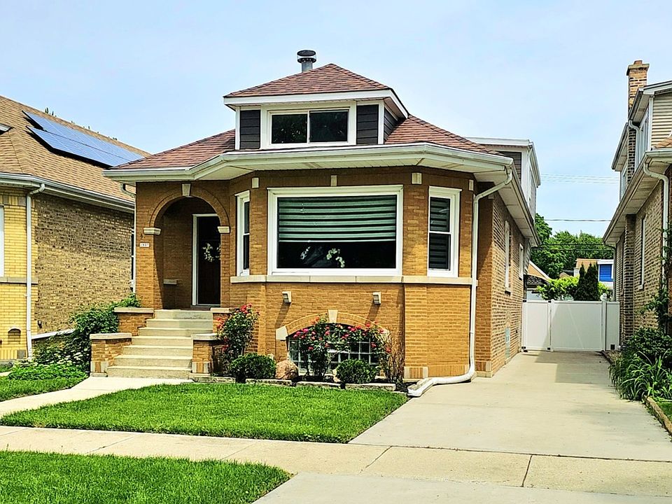 2937 N 74th Ct, Elmwood Park, IL 60707 | MLS #12699623 | Zillow