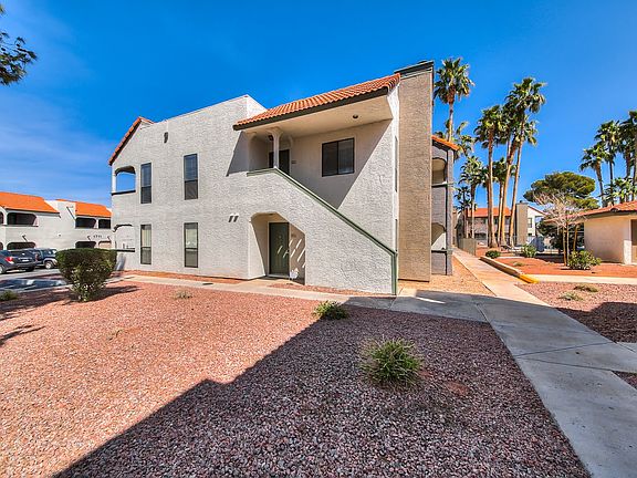 2nd image of 3512 Bluegill Way Unit C