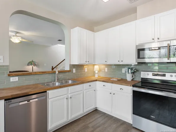 2719 Encino River, San Antonio, TX 78259