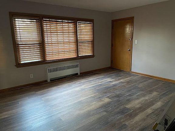 2nd image of 4517 N Teutonia Ave