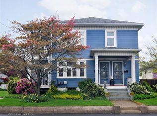 141 Harris St, Pawtucket, RI 02861