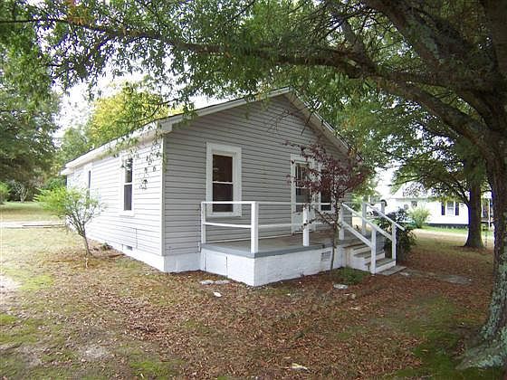2nd image of 2635 Ingram Rd