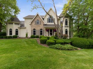 8715 Maureen Dr, Spring Grove, IL 60081
