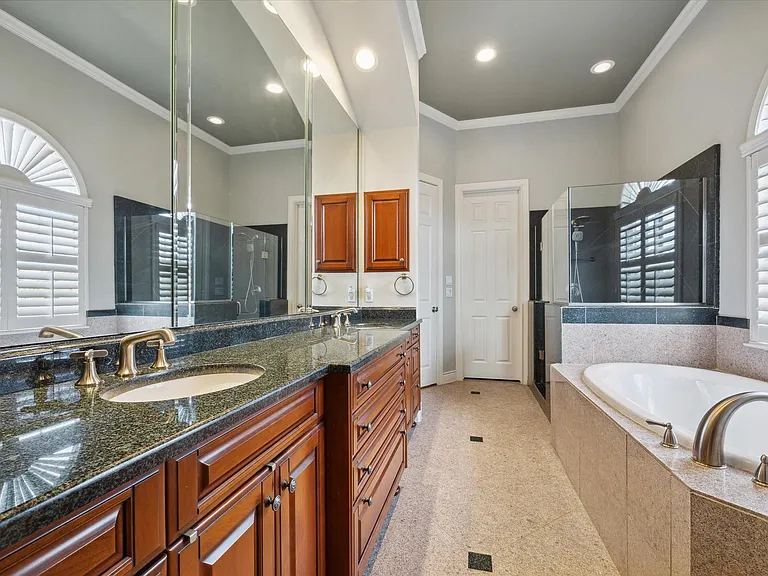 2943 Brompton Square Dr — Photo 16