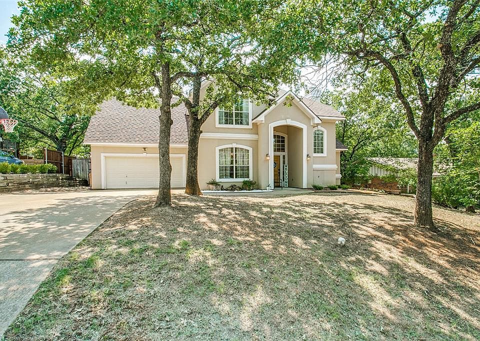 1st image of 209 Tharp Dr