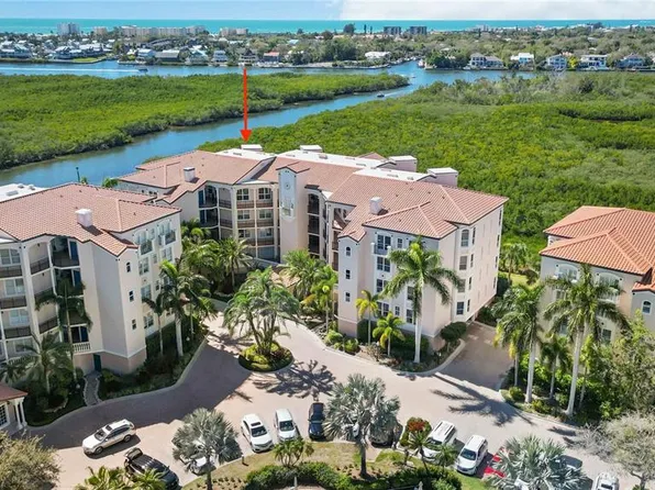 5430 Eagles Point Cir #Penthouse 402, Sarasota, FL 34231