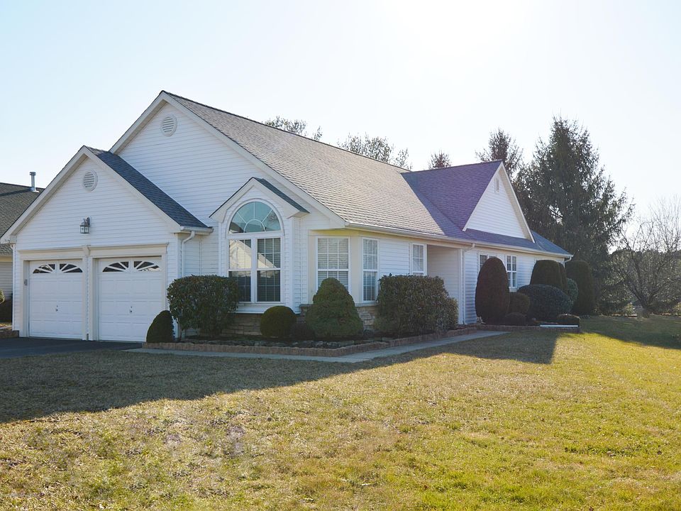 1st image of 2724 Brookdale Ct