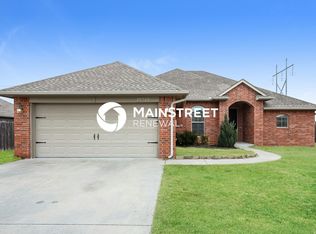 20703 Colony Ave, Harrah, OK 73045