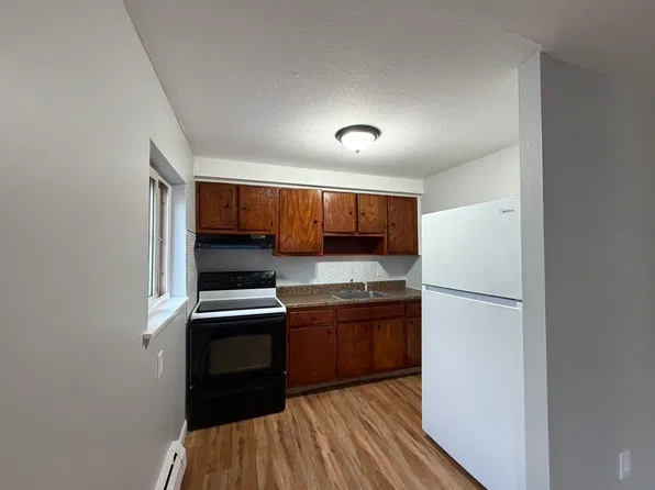 7111 E Main St #2C, Torrington, CT 06790