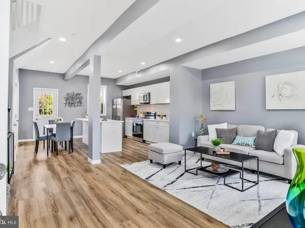 2613 N Hilton St, Baltimore, MD 21216