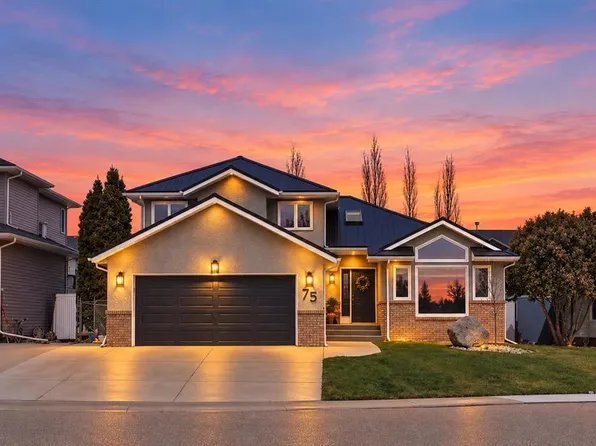 75 Parkland Close E, Brooks, AB T1R 0M2