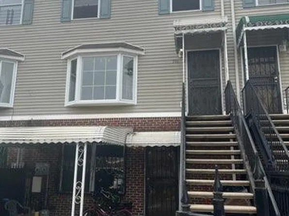 596 Beech ter. Beech Terrace, Bronx, NY 10454