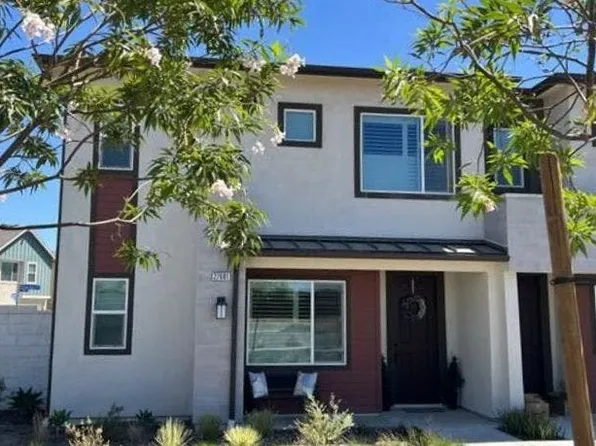 27681 Ensemble Pl, Valencia, CA 91381