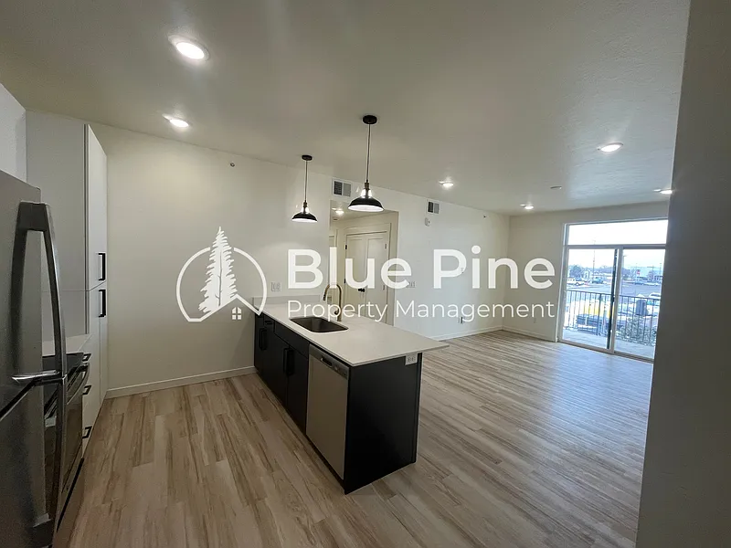 Building Photo - 311 E Lorene St #1207