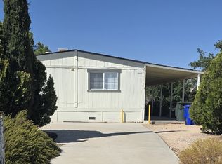 9126 Milpas Dr, Apple Valley, CA 92308