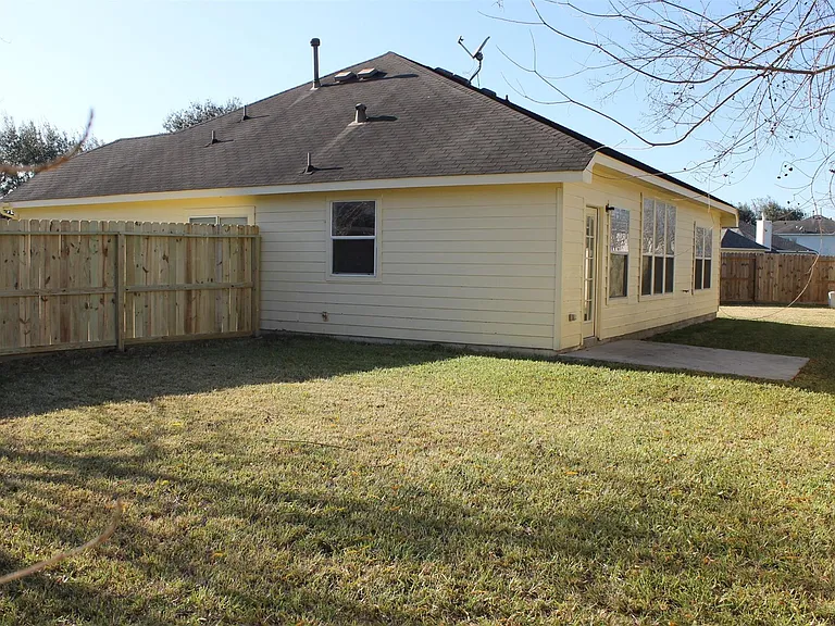 4031 Raspberry Ct — Photo 23